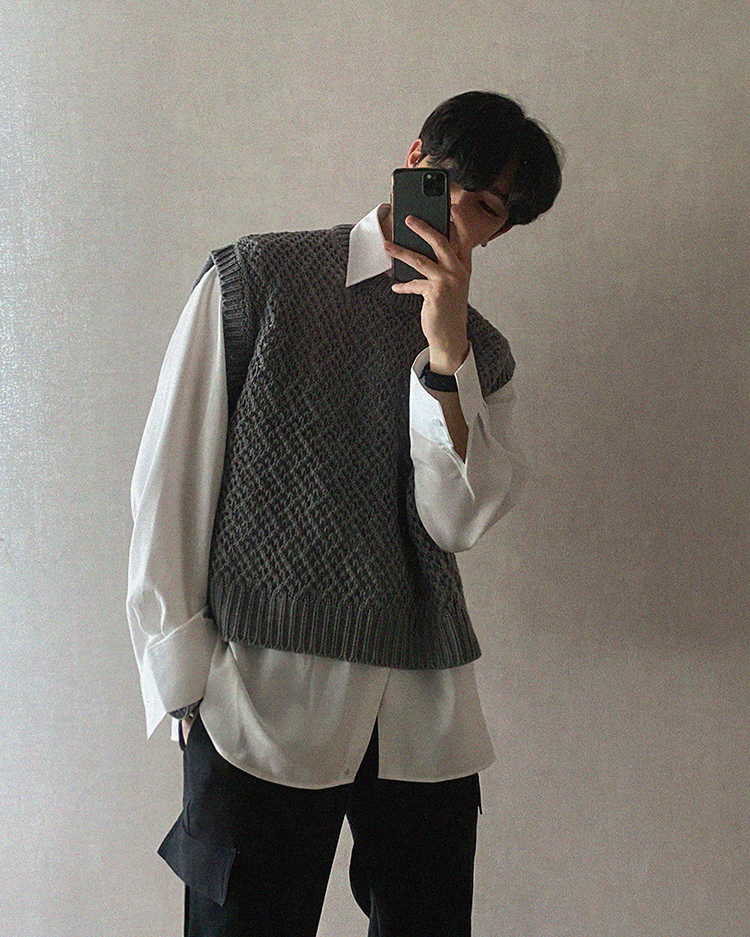 Ribbed Round Neck Textured Vest