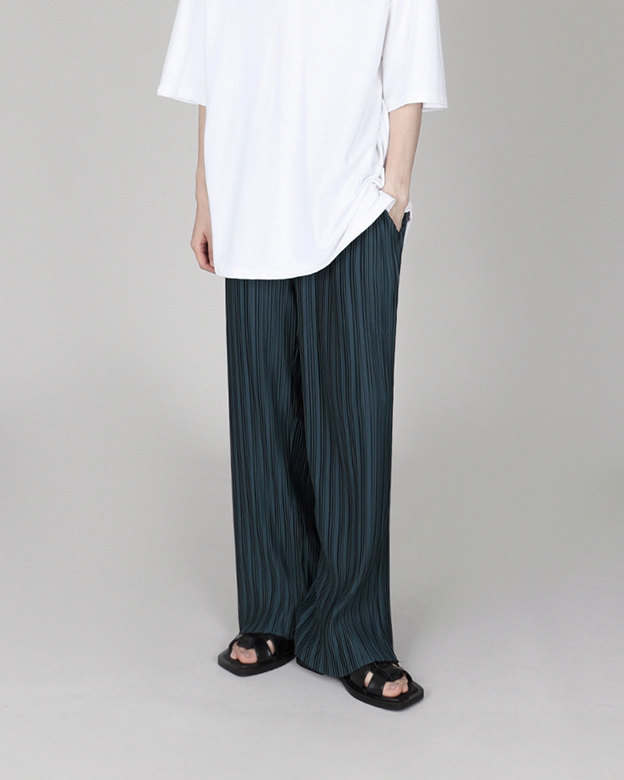 Textured Flowy Drape Pants