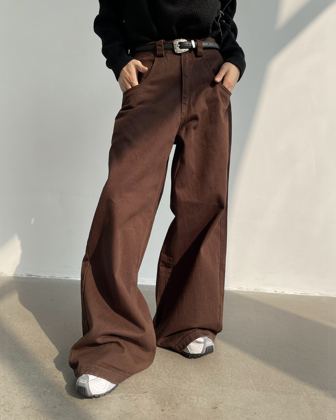 Washed Wide-Leg Mopping Trousers